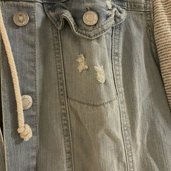 Jean Jacket - Picture 4 of 5